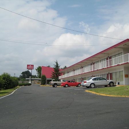 Charlotte Express Inn エクステリア 写真