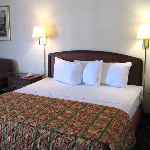 Charlotte Express Inn 部屋 写真