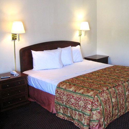 Charlotte Express Inn 部屋 写真